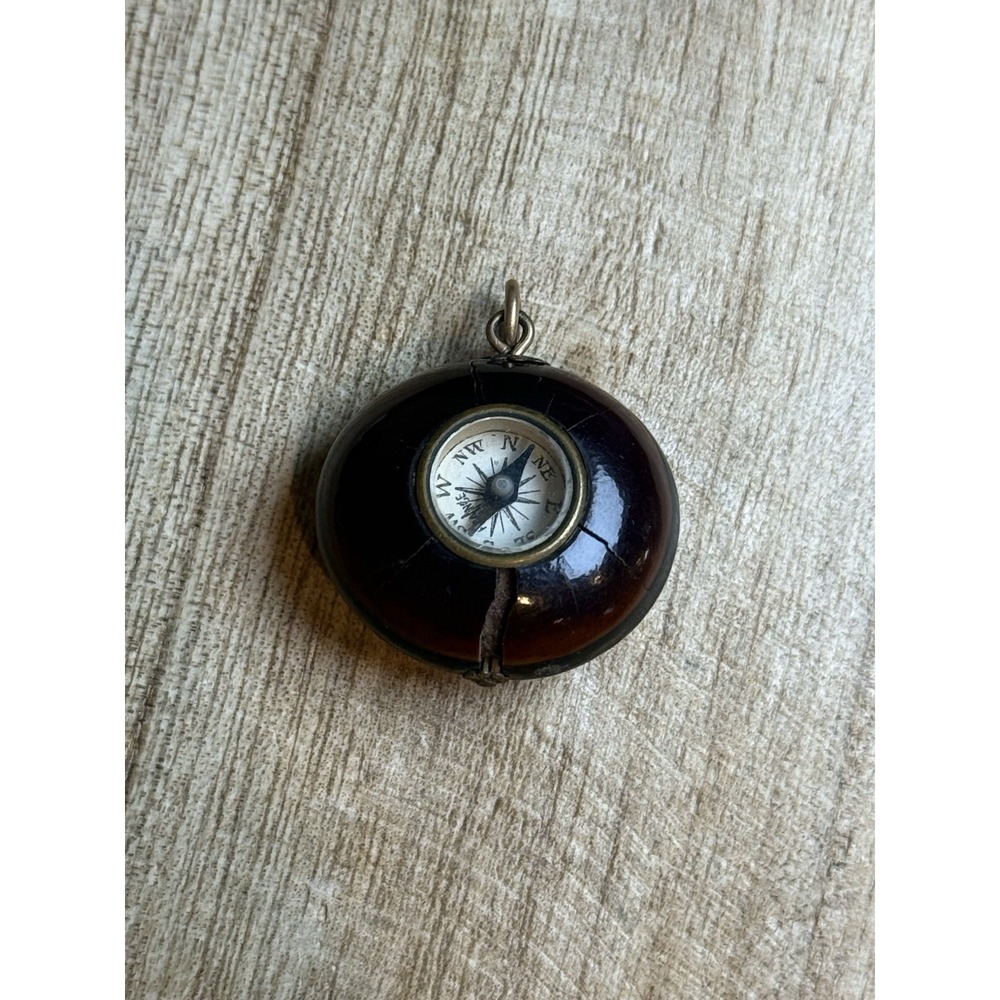 Antique Pocket Compass Pendant Charm Monogrammed "M" –‎ Cracked Case - As Is - Picture 3 of 7
